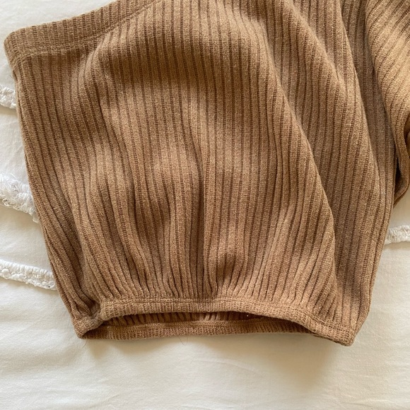 One Shoulder Sweater - Picture 7 of 8